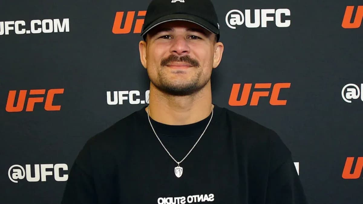 Le champion australien affronte l’invaincu russe dans un duel où l’expérience défie l’audace. Le champion australien affronte l’invaincu russe dans un duel où l’expérience défie l’audace.