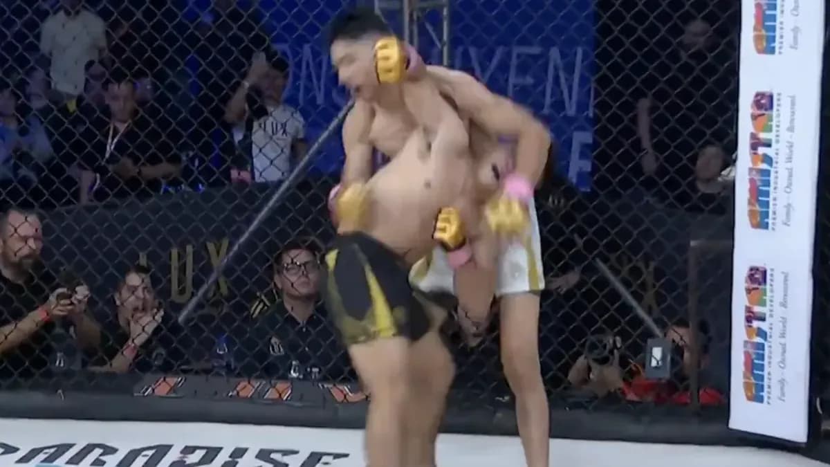 Iniestra écrase Anthony Ramirez avec un revers de coude légendaire à 3 secondes de la victoire Iniestra écrase Anthony Ramirez avec un revers de coude légendaire à 3 secondes de la victoire