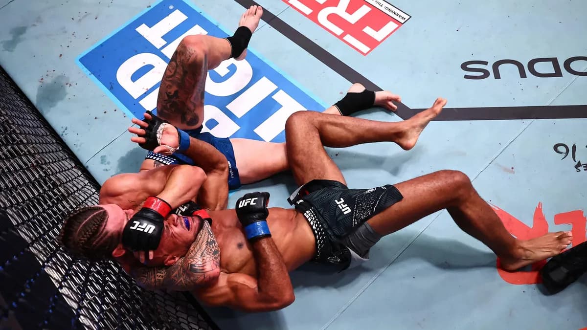 Brendan Allen surmonte une infection au staphylocoque pour s'imposer par soumission à UFC Vegas 122 Brendan Allen surmonte une infection au staphylocoque pour s'imposer par soumission à UFC Vegas 122