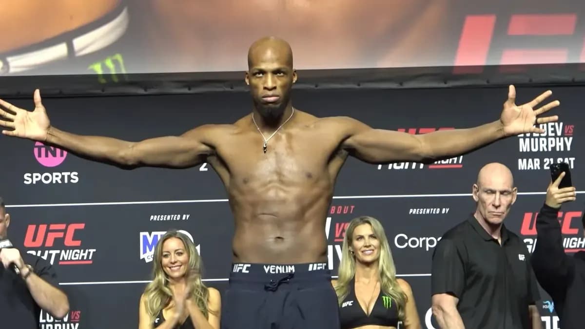 Michael Page : de l'UFC à l'audace de la boxe spectacle Michael Page : de l'UFC à l'audace de la boxe spectacle
