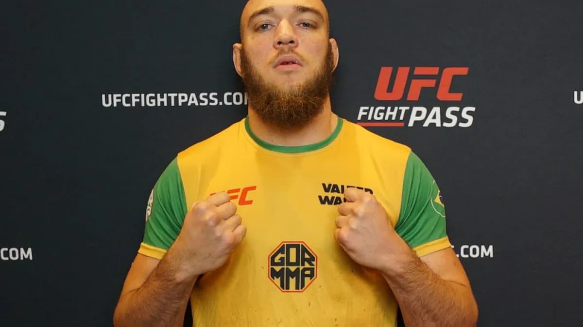 Pereira bets big on Walker for a submission showdown in Las Vegas Pereira bets big on Walker for a submission showdown in Las Vegas