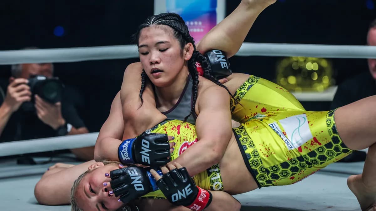 Explosive Showdown: Chihiro Sawada and Anastasia Nikolakakos Battle for the Vacant ONE Championship Women’s Atomweight Title Explosive Showdown: Chihiro Sawada and Anastasia Nikolakakos Battle for the Vacant ONE Championship Women’s Atomweight Title