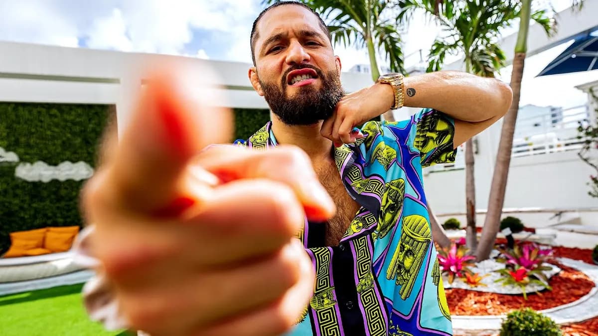 Masvidal contre White : le combat des salaires inégaux dans l'octogone Masvidal contre White : le combat des salaires inégaux dans l'octogone