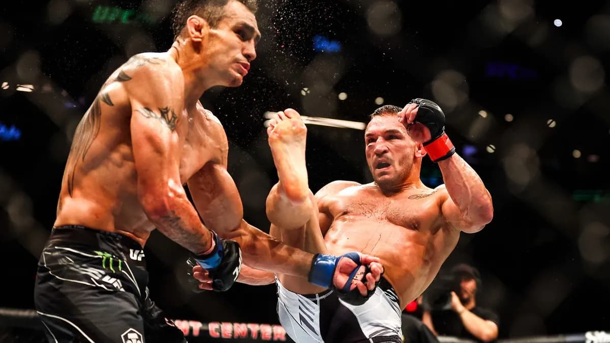 Jared Gordon : Percuté par une voiture avant Noche UFC, il monte en cage malgré une grave blessure Jared Gordon : Percuté par une voiture avant Noche UFC, il monte en cage malgré une grave blessure