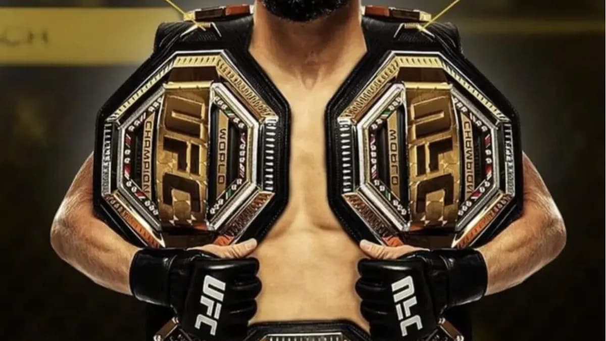 Khamzat Chimaev : Son Coach Dévoile une Stratégie Inédite pour Devenir Triple-Champion UFC