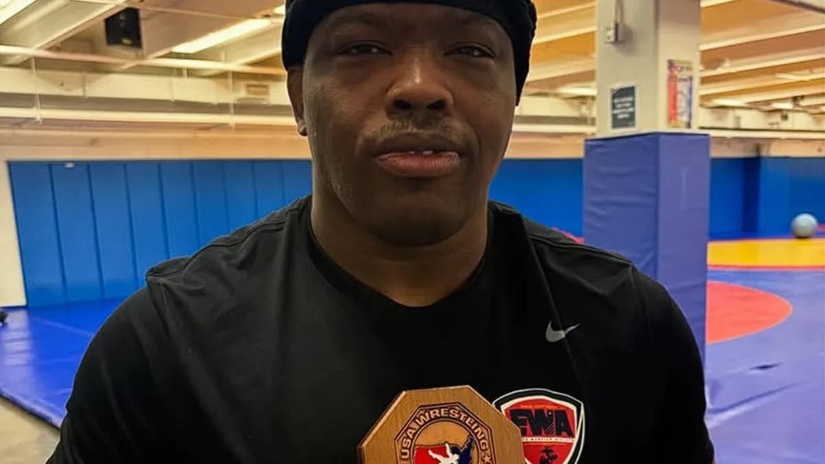 Marek Bujło vs Denzel Freeman : Une Leçon d'Adaptation à l'UFC