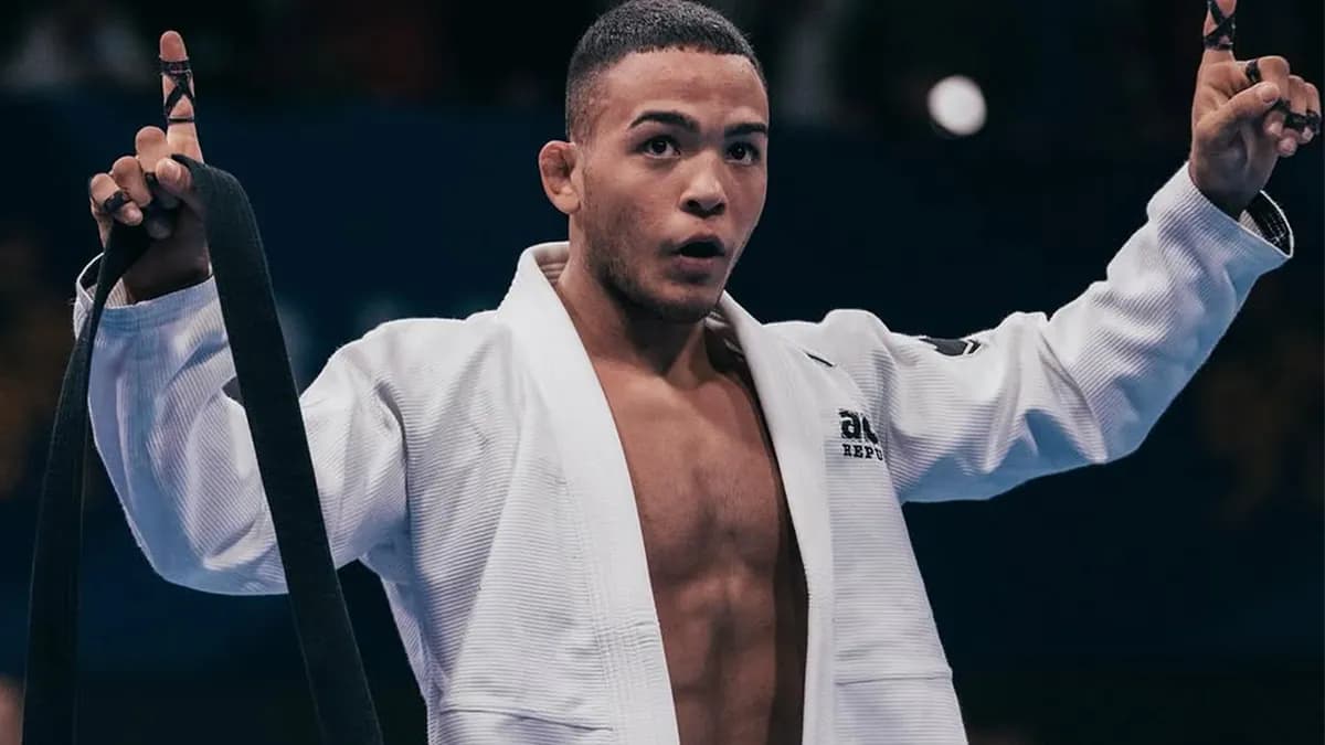 Diogo Reis Prédit une Victoire par Guillotine pour le Titre de Grappling en Soumission ONE : "Je Veux Marquer l'Histoire"