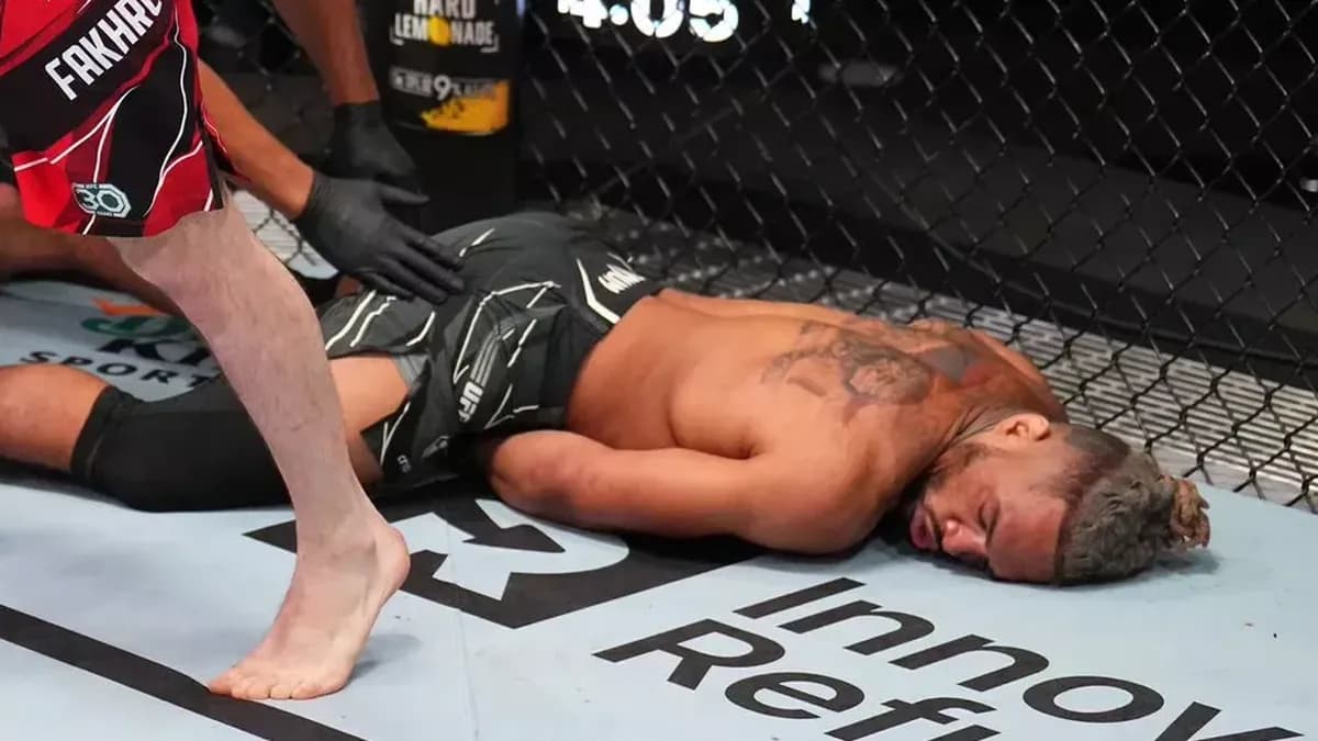 L'UFC se sépare de trois combattants, dont Rinat Fakhretdinov, malgré des performances impressionnantes