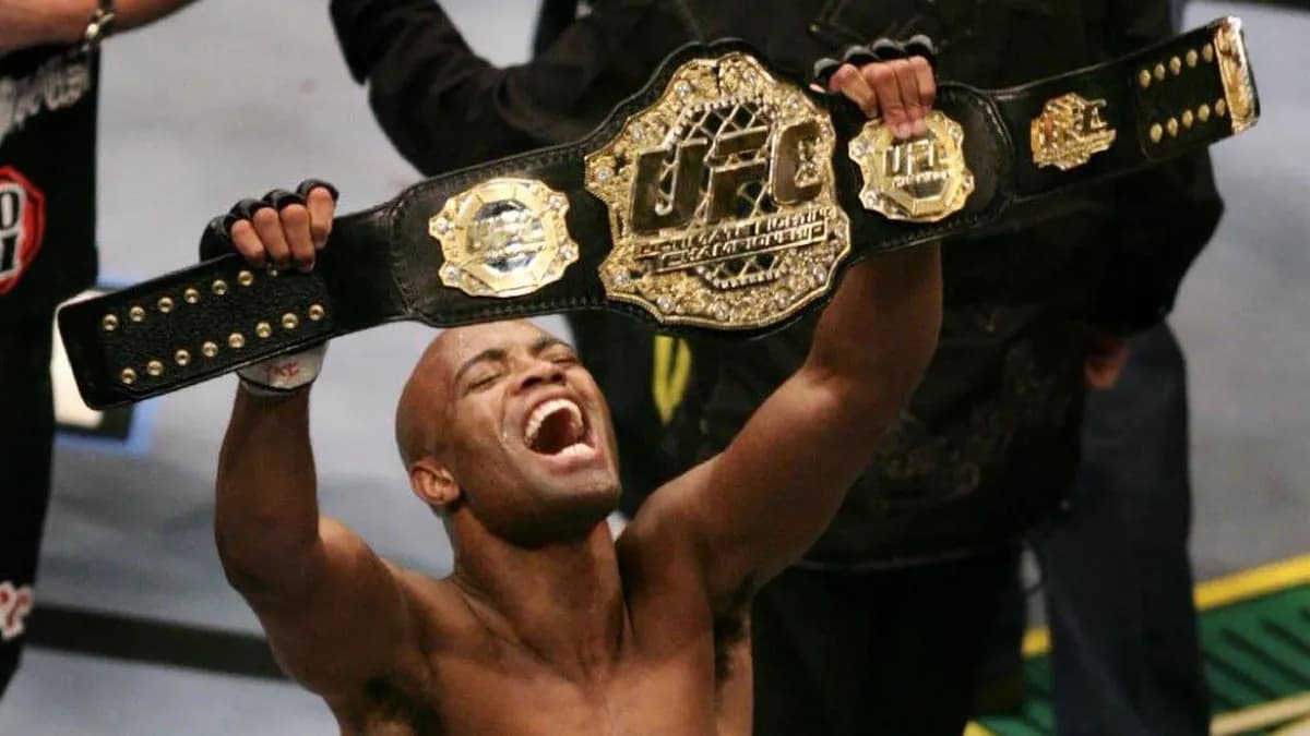 Anderson Silva: De la cage au commissariat