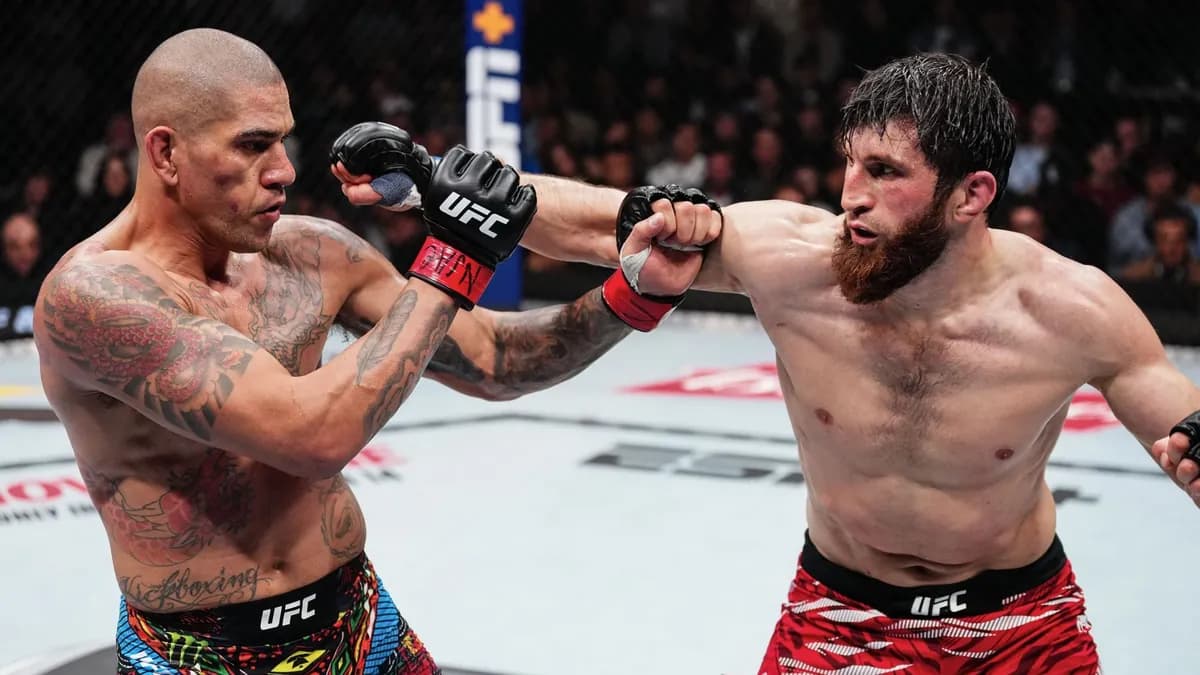 UFC 320 : Magomed Ankalaev et son coach démontent Alex Pereira – "Il n’a plus rien à offrir"