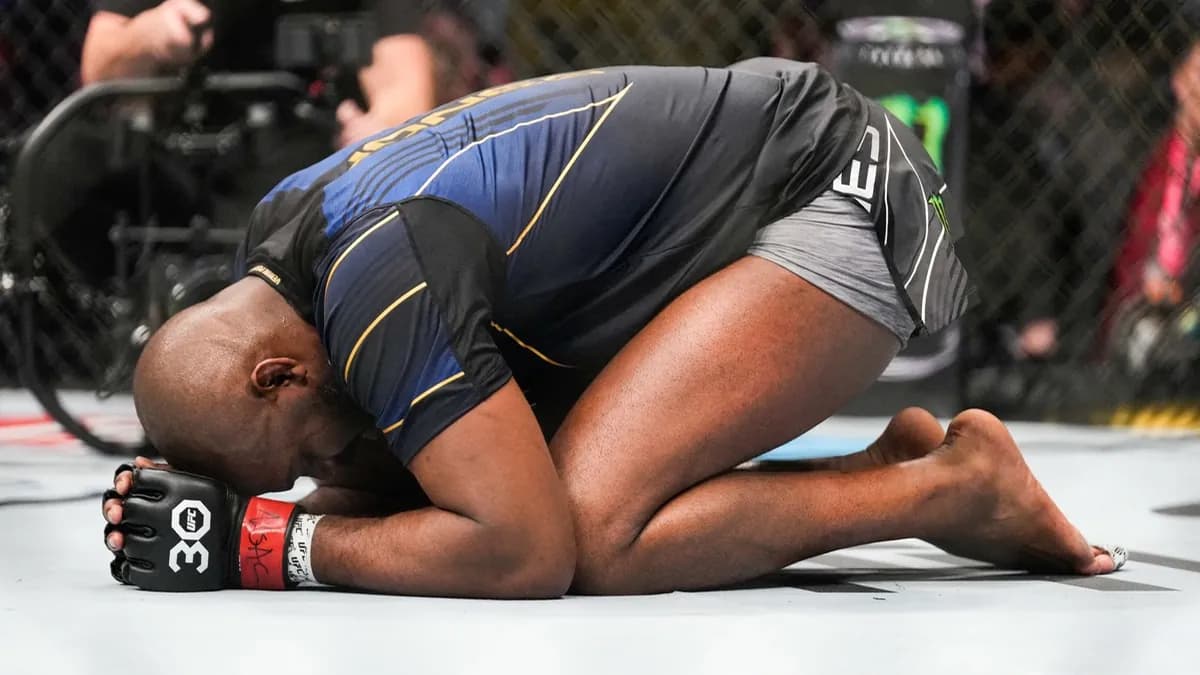 Jon Jones : Blessure ou Stratégie Médiatique ?