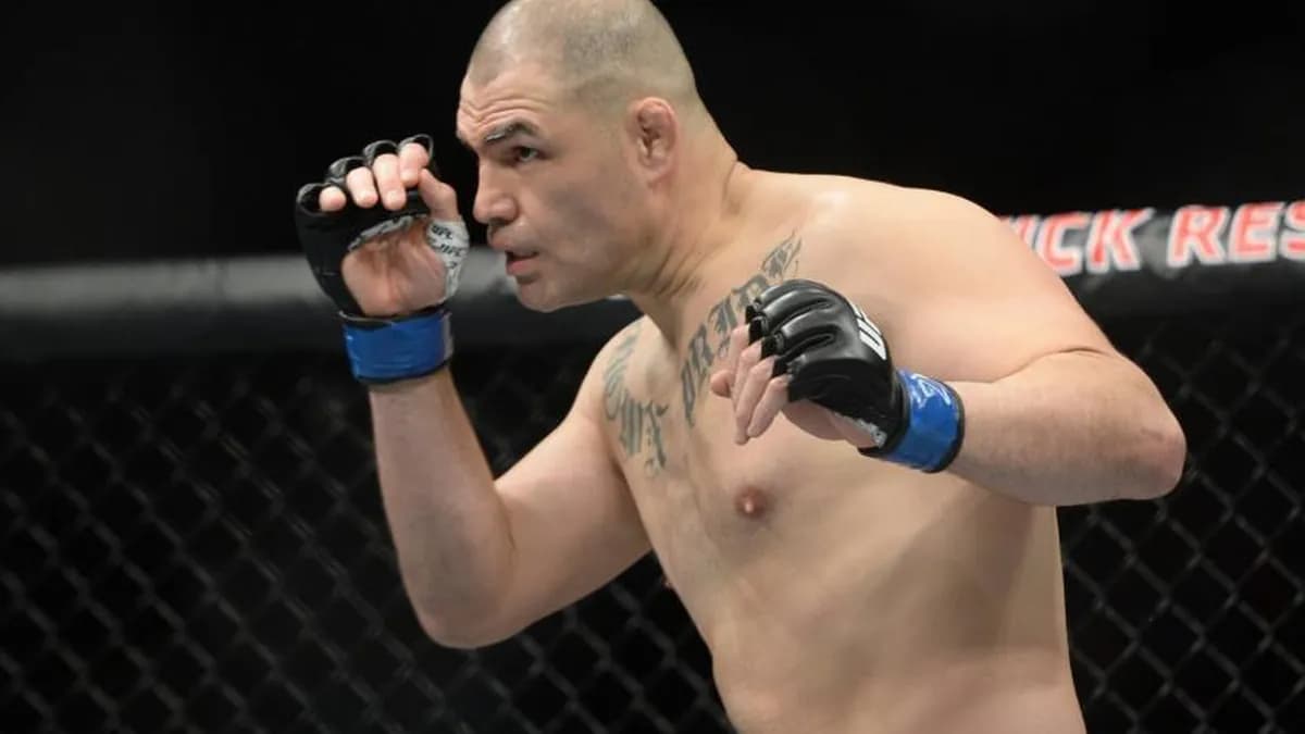 Libération de Cain Velasquez : l'ex-champion UFC sort de prison après 10 mois