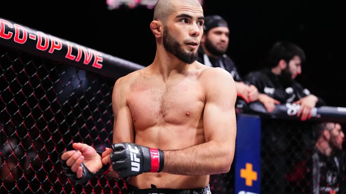Mokaev vs Pettis : Le combat de flyweight le plus attendu en dehors de l'UFC