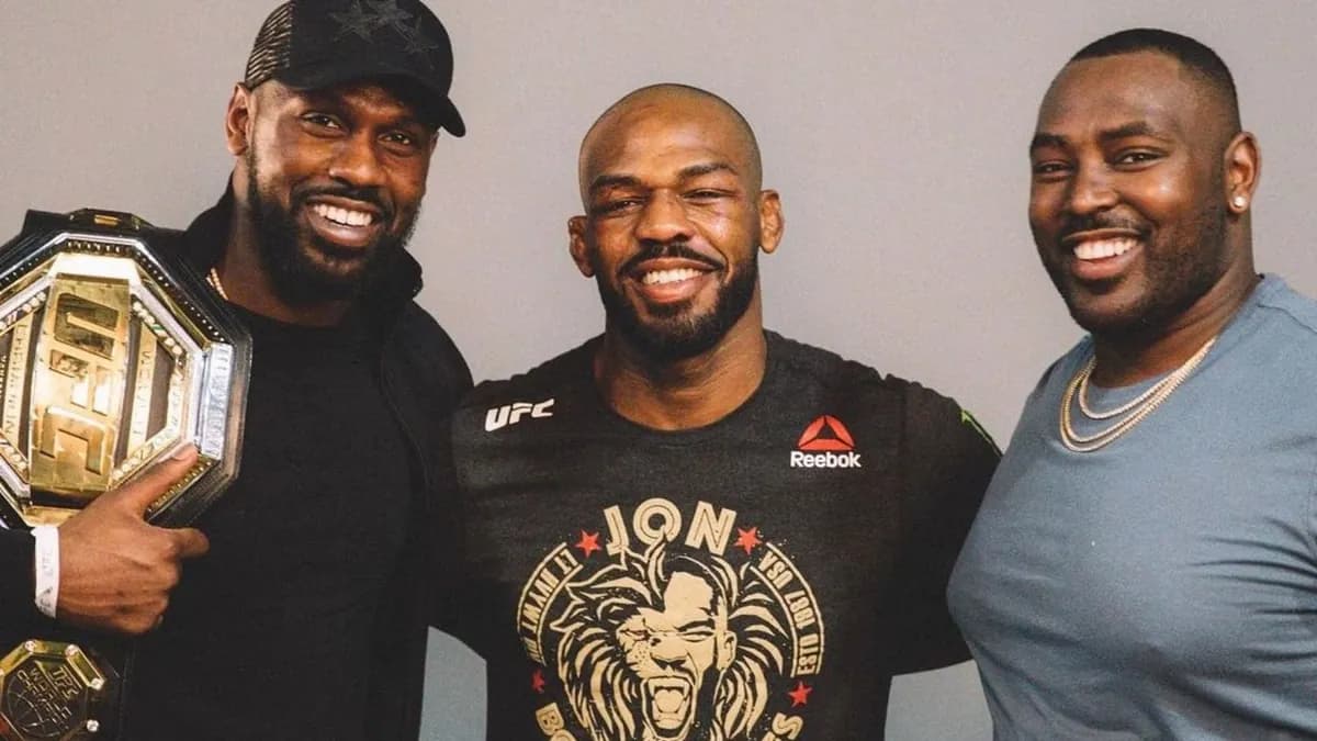 Arthur Jones, Frère de Jon Jones, S’éteint à 39 Ans : L’Héritage d’un Champion au Grand Cœur Arthur Jones, Frère de Jon Jones, S’éteint à 39 Ans : L’Héritage d’un Champion au Grand Cœur