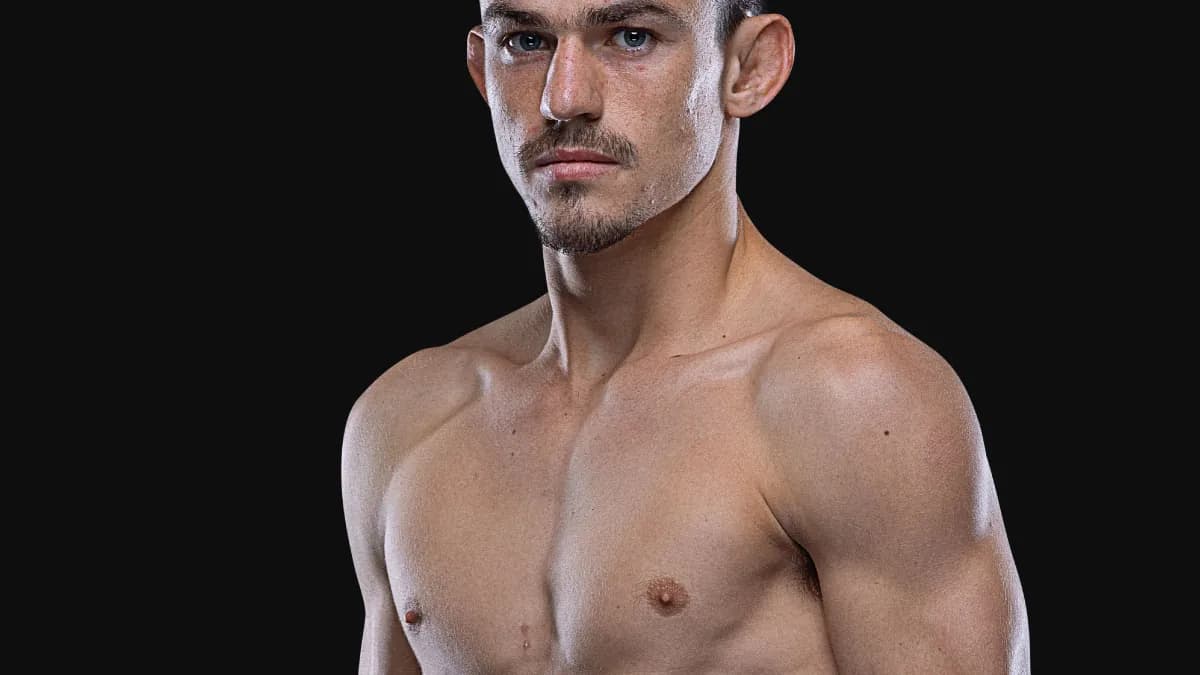 Willie "White Lion" van Rooyen : La Rédaction d'une Revenge à ONE Fight Night 41