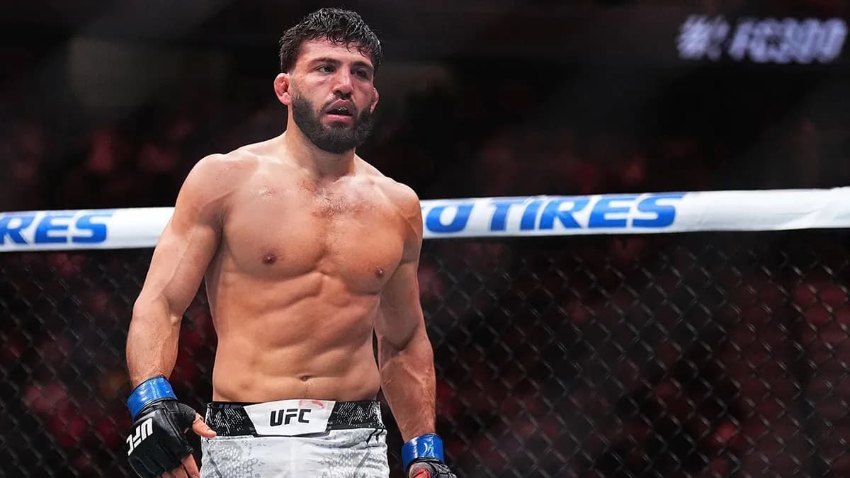 Arman Tsarukyan balaie l'appel commun de Georgio Poullas et Paulo Costa : "Des bodybuilders, rien de plus"
