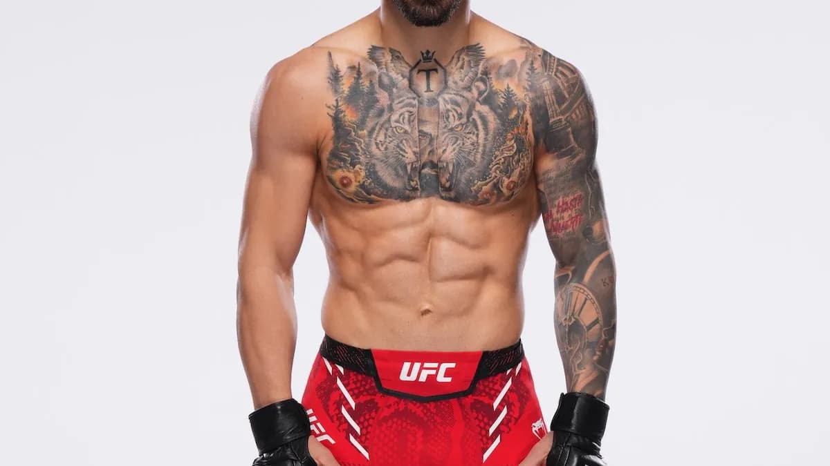 Ilia Topuria : Le Favori Indiscutable pour l'Unification des Titres des Poids Légers à la Maison Blanche du UFC