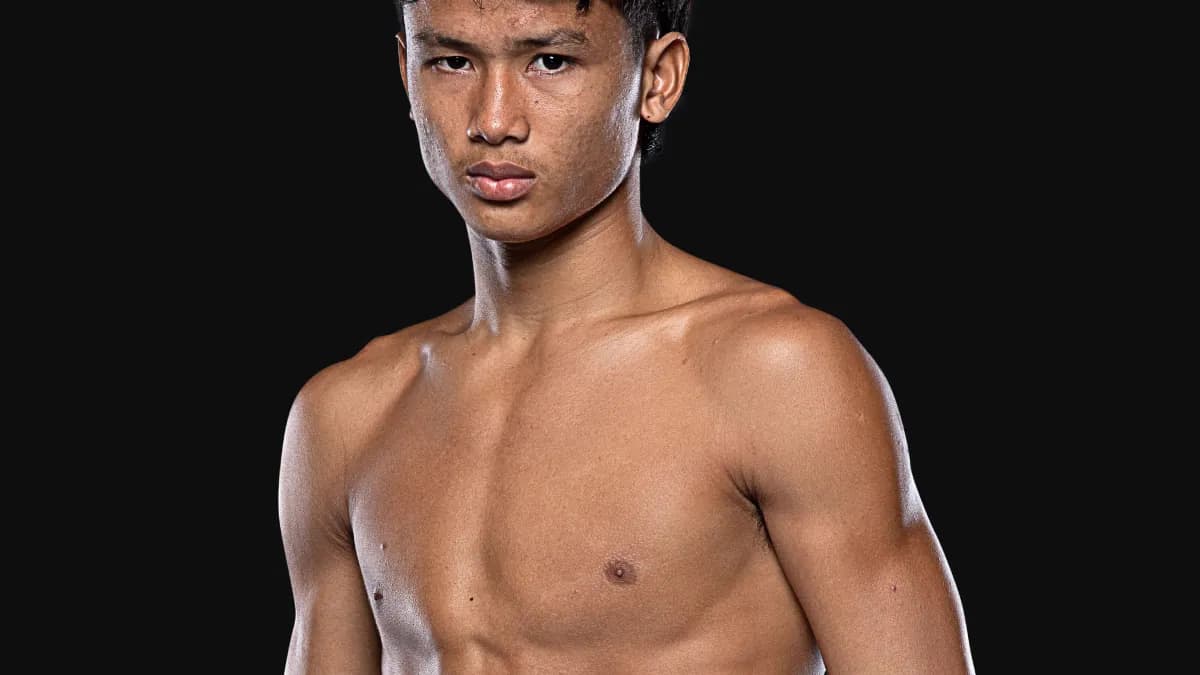 Detchawalit Silkmuaythai : Le Prodige Thaïlandais Prêt à Enflammer le ONE Friday Fights 146