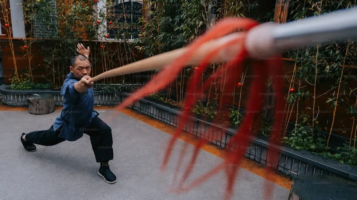 Missed Fists : Quand le MMA vire au spectacle absurde – Combats à cinq, nains et corde au programme