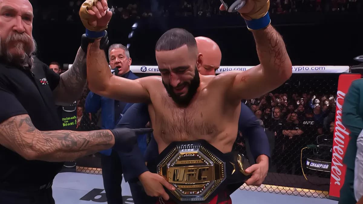 Belal Muhammad compare la carte UFC à la Maison Blanche à "The Hunger Games" Belal Muhammad compare la carte UFC à la Maison Blanche à "The Hunger Games"