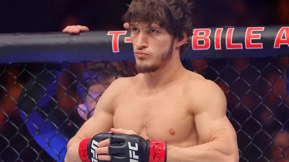 UFC Londres : Evloev vs. Murphy, un choc d'invaincus pour le trône des poids plumes
