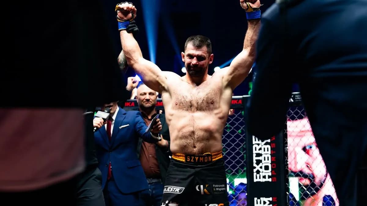 Szymon Kołecki face à Stuart Austin : Le Polonais peut-il décrocher la ceinture des lourds à Babilon MMA 57 ?