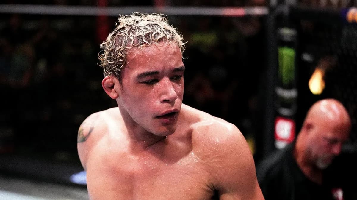 Johnny Eblen écrase Bryan Battle en moins de cinq minutes : une domination sans appel à PFL Pittsburgh Johnny Eblen écrase Bryan Battle en moins de cinq minutes : une domination sans appel à PFL Pittsburgh