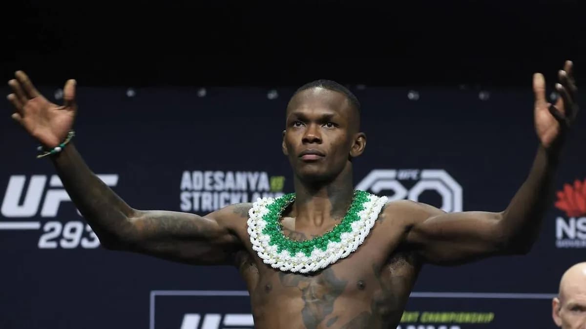 Israel Adesanya en crise : quatre défaites d'affilée, un avenir incertain dans l'octogone