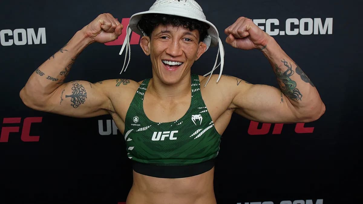 Virna Jandiroba dénonce une tendance "absurde et triste" dans l'UFC : "C'est du MMA, pas un combat de kickboxing"
