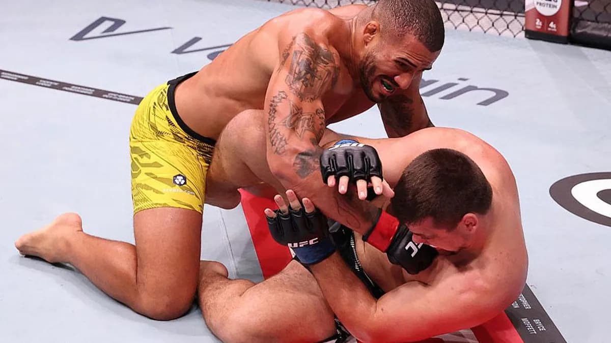UFC Rio : Vitor Petrino Terrasse Thomas Petersen en 26 Secondes – Un KO Qui Résonne Comme un Avertissement