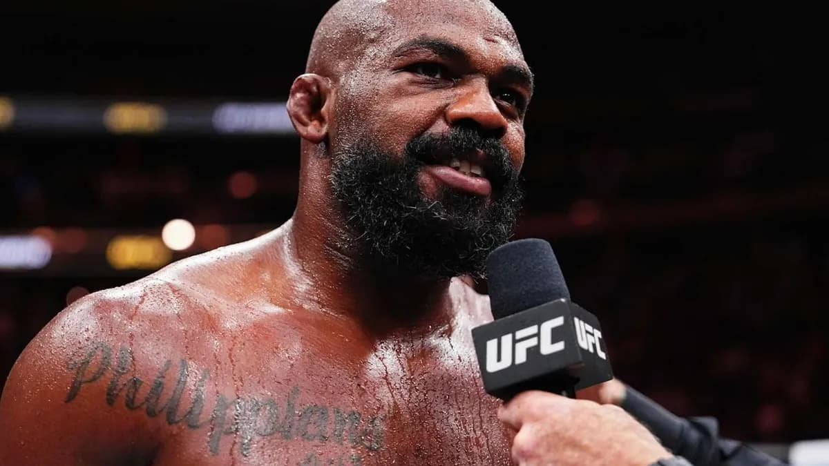 Jon "Bones" Jones quitte les octogones après 28 victoires et une seule défaite, pour se consacrer à ses projets entrepreneuriaux et marquer l’histoire du sport de combat.