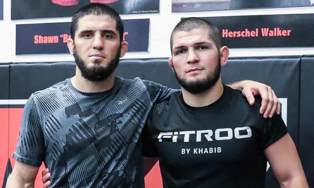 Khabib Nurmagomedov : L'architecte tactique derrière la domination d'Islam Makhachev à l'UFC Khabib Nurmagomedov : L'architecte tactique derrière la domination d'Islam Makhachev à l'UFC