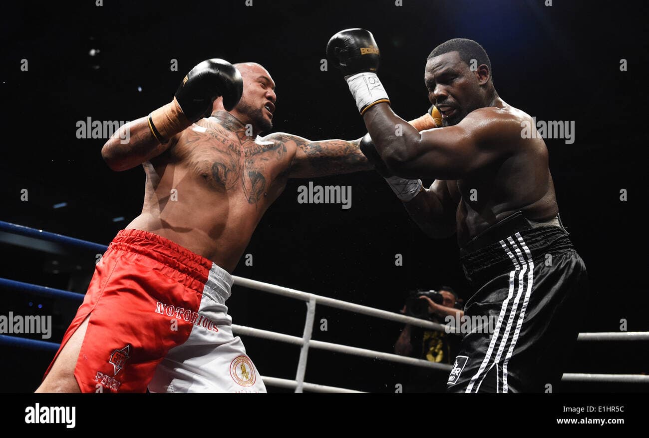 Sharif Rahman : Le fils de Hasim Rahman passe au bare-knuckle avec audace Sharif Rahman : Le fils de Hasim Rahman passe au bare-knuckle avec audace