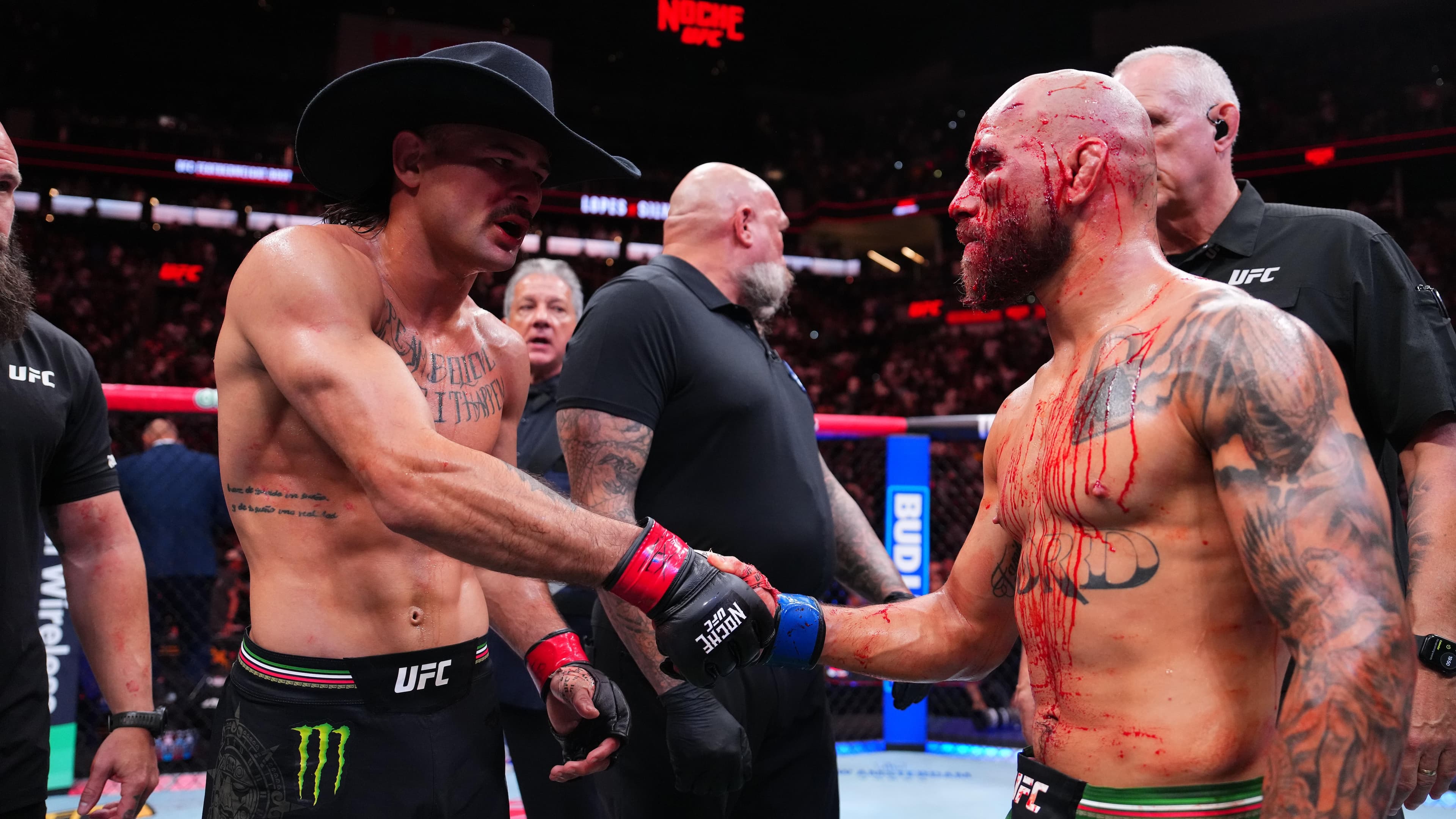 Delgado attaque Silva : Le duel psychologique avant Noche UFC 4 Delgado attaque Silva : Le duel psychologique avant Noche UFC 4