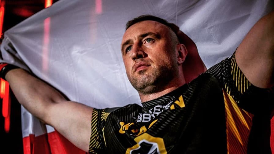 Górniak domine Kamil Minda en FAME 32 : La prouesse qui scelle sa place Górniak domine Kamil Minda en FAME 32 : La prouesse qui scelle sa place