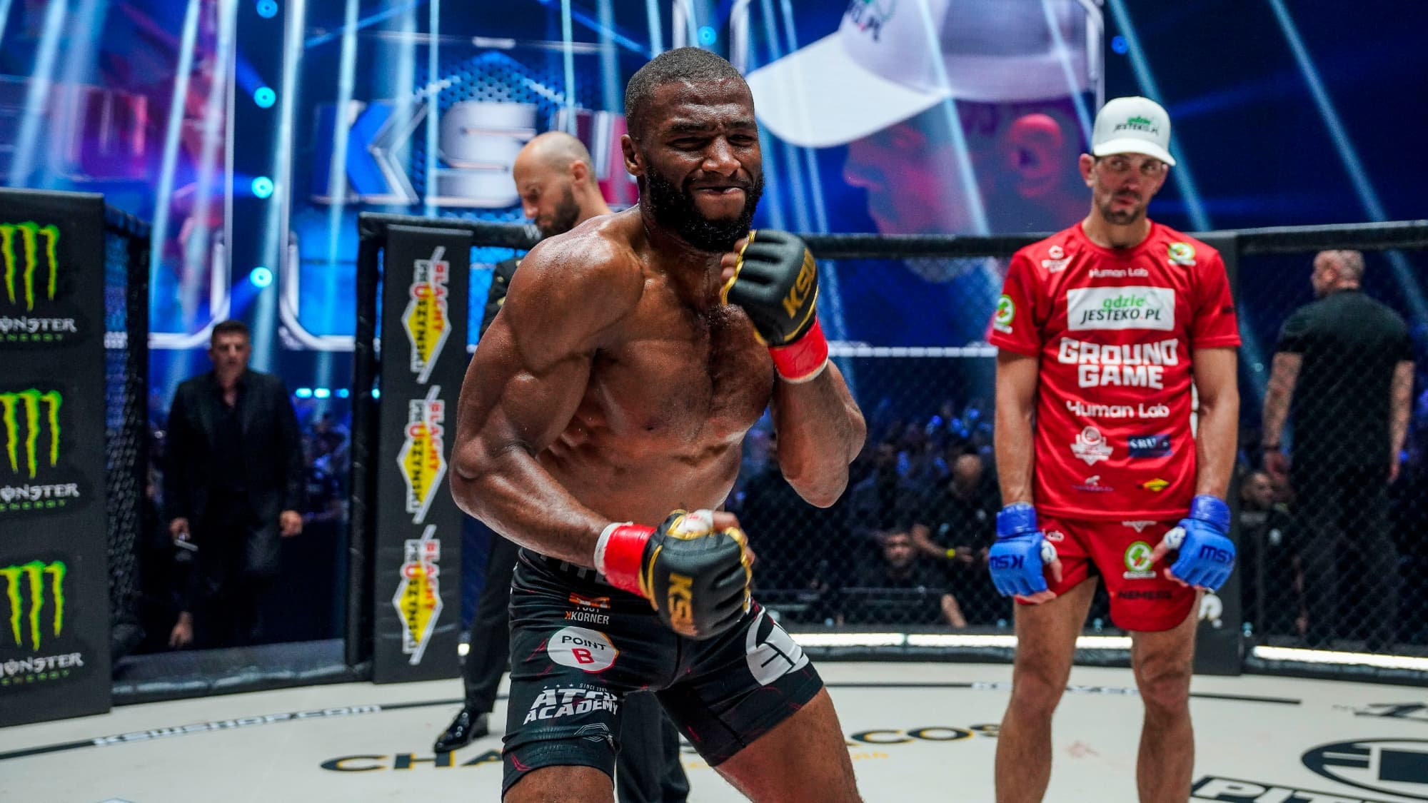 UFC Paris 2024 : Parnasse vs Hooker, le choc qui électrise la capitale UFC Paris 2024 : Parnasse vs Hooker, le choc qui électrise la capitale