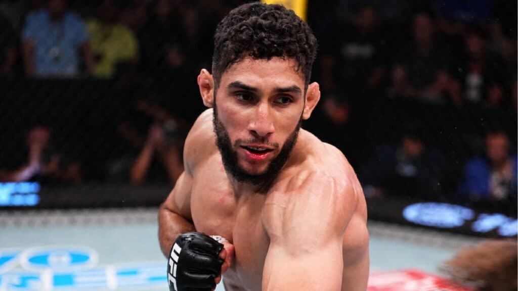 Fares Ziam vs Axel Sola : Le choc des poids légers qui pourrait bouleverser le MMA français Fares Ziam vs Axel Sola : Le choc des poids légers qui pourrait bouleverser le MMA français