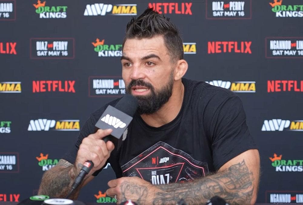 Mike Perry vs Jenkins : Stratégie et défi ultime dans l'UFC ! Mike Perry vs Jenkins : Stratégie et défi ultime dans l'UFC !