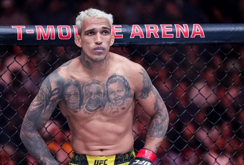 Oliveira vise la ceinture UFC des poids légers : Gaethje, un obstacle jusqu'en 2027 Oliveira vise la ceinture UFC des poids légers : Gaethje, un obstacle jusqu'en 2027