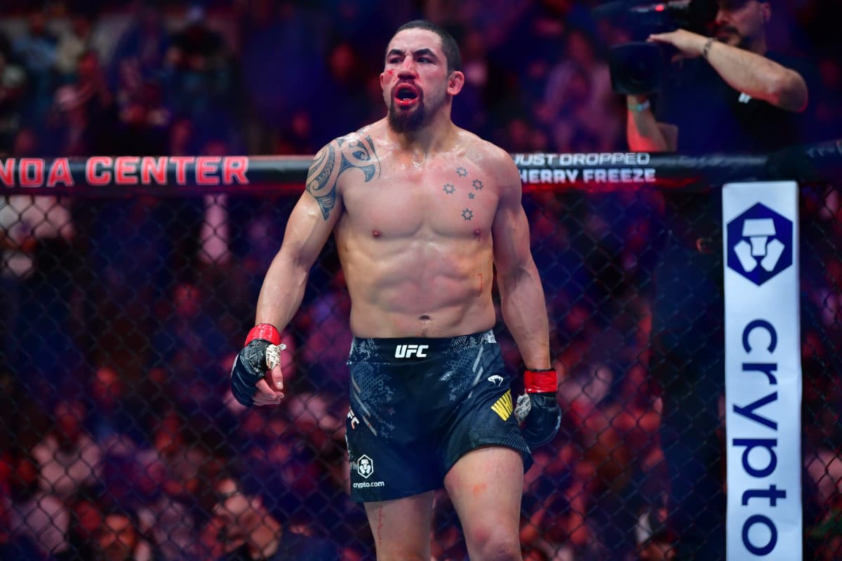 Whittaker vs Błachowicz : un duel mythique pour redonner du lustre à la catégorie des poids mi-lourds de l'UFC Whittaker vs Błachowicz : un duel mythique pour redonner du lustre à la catégorie des poids mi-lourds de l'UFC